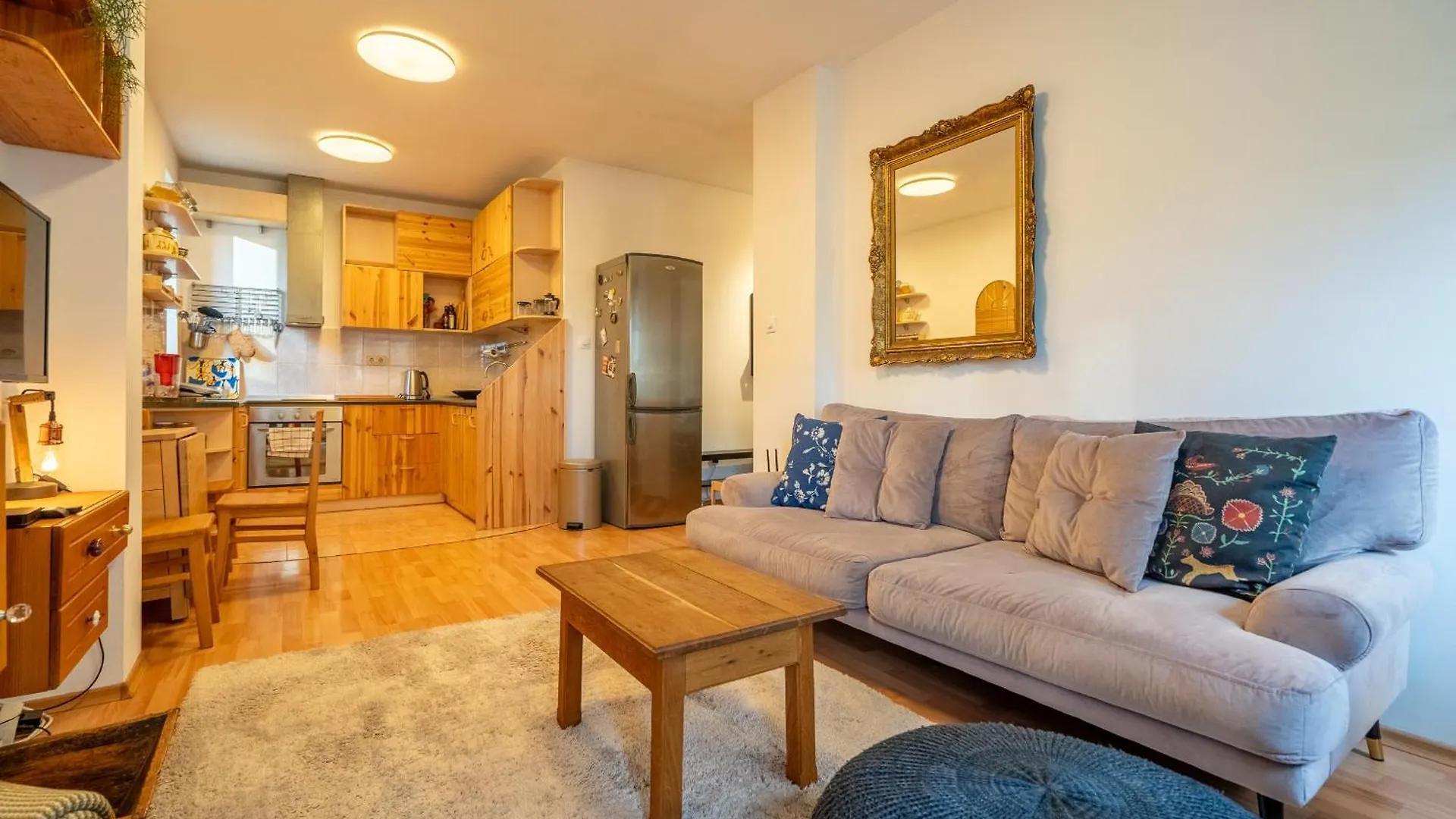 1 Bedroom Natural Condo Sofia Bulgarije